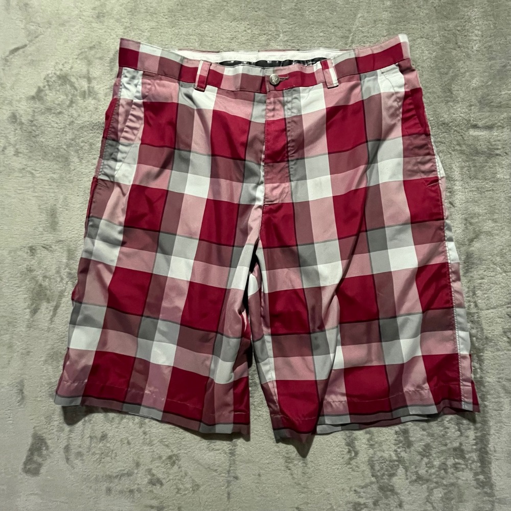 Callaway Golf Shorts Mens 34 Red Plaid Performance Flat Front‎ Polyester